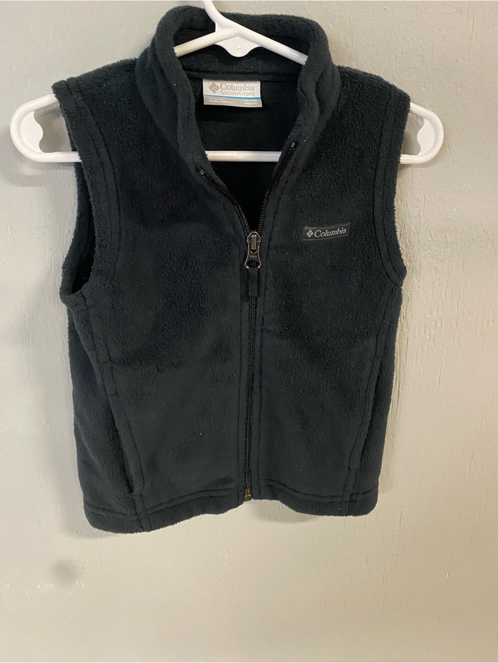 Columbia Kids Black Fleece Zip-Up Vest